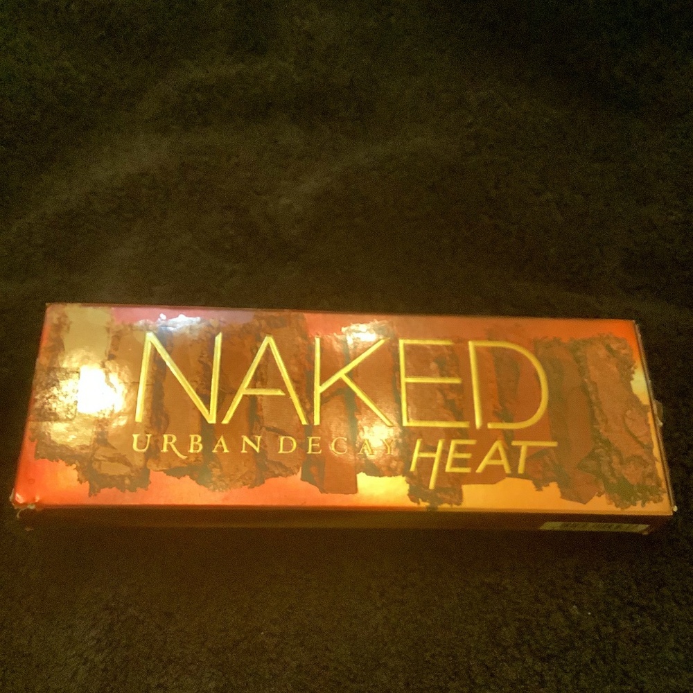 Urban Decay Naked Heat eye shadow pallet.